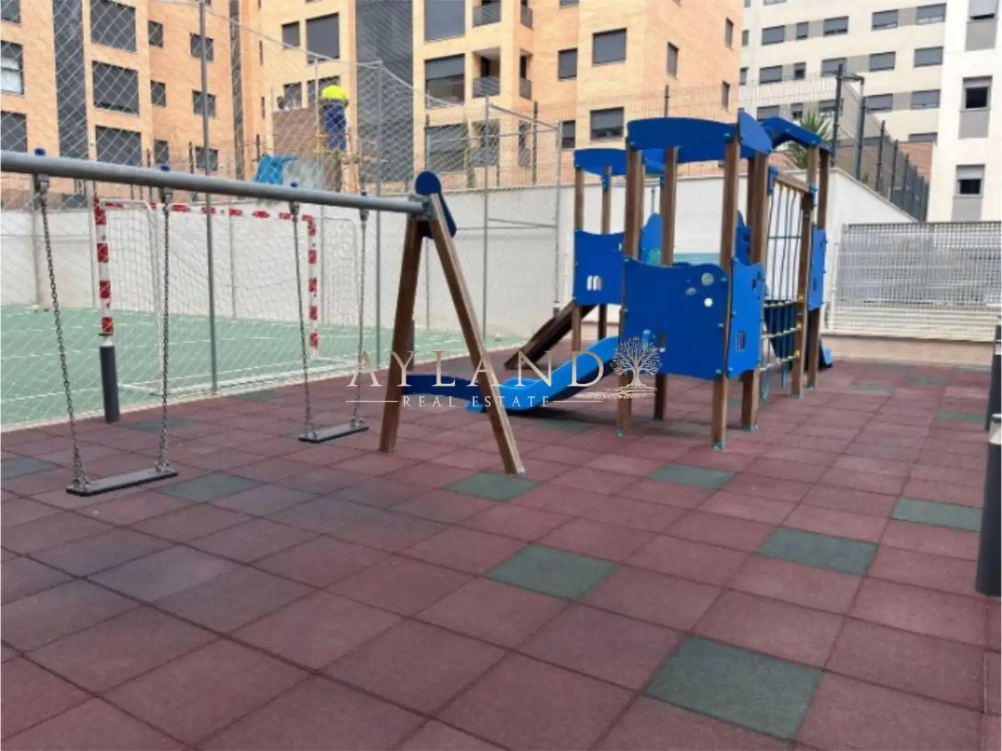 Piso en  Calle Ganados del Salobral 12 - Foto 89