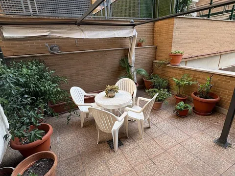 Piso en calle de Gerona, 1