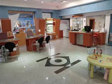 Local comercial en  Rúa Anduriñas 10 - Foto 1