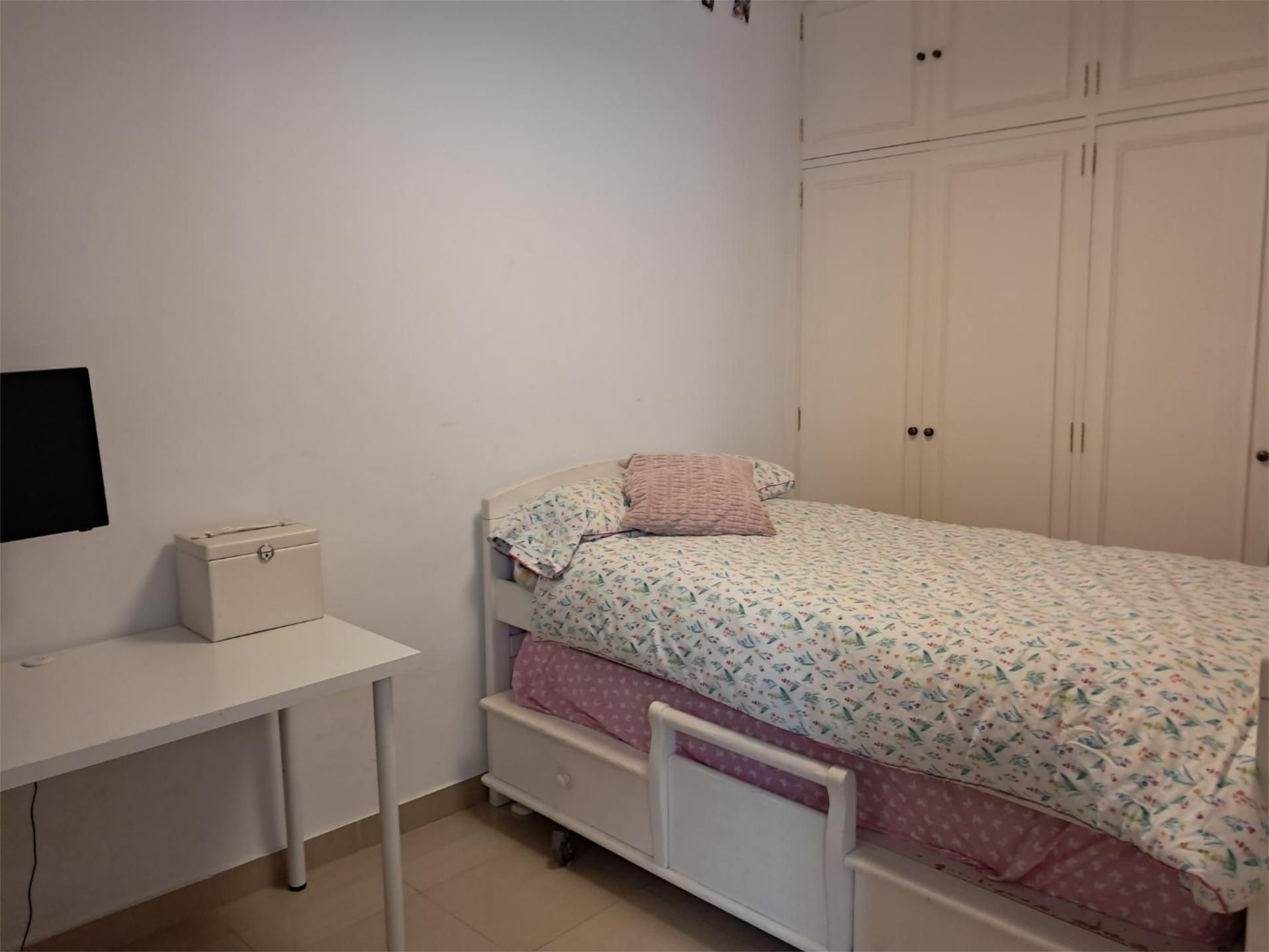 Piso en  Calle Martínez Montañés 20 - Foto 14