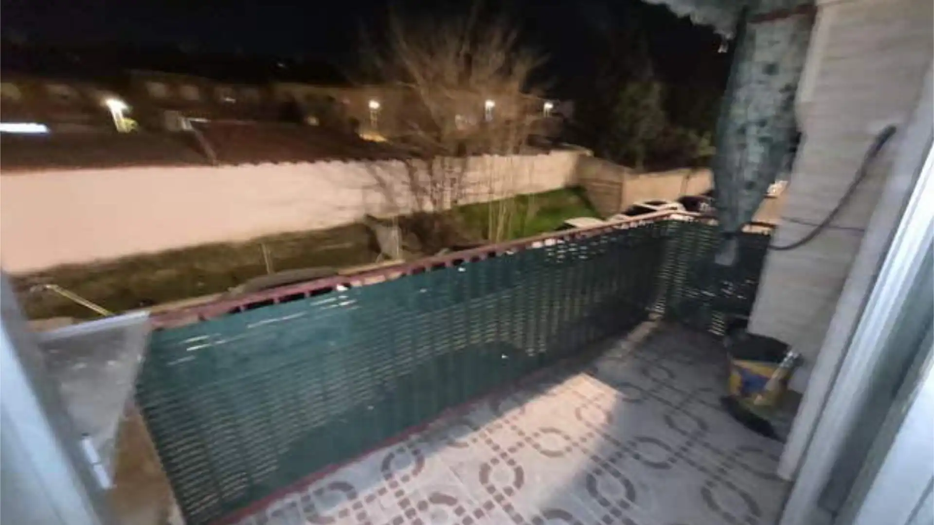 Piso en hospital - Foto 1