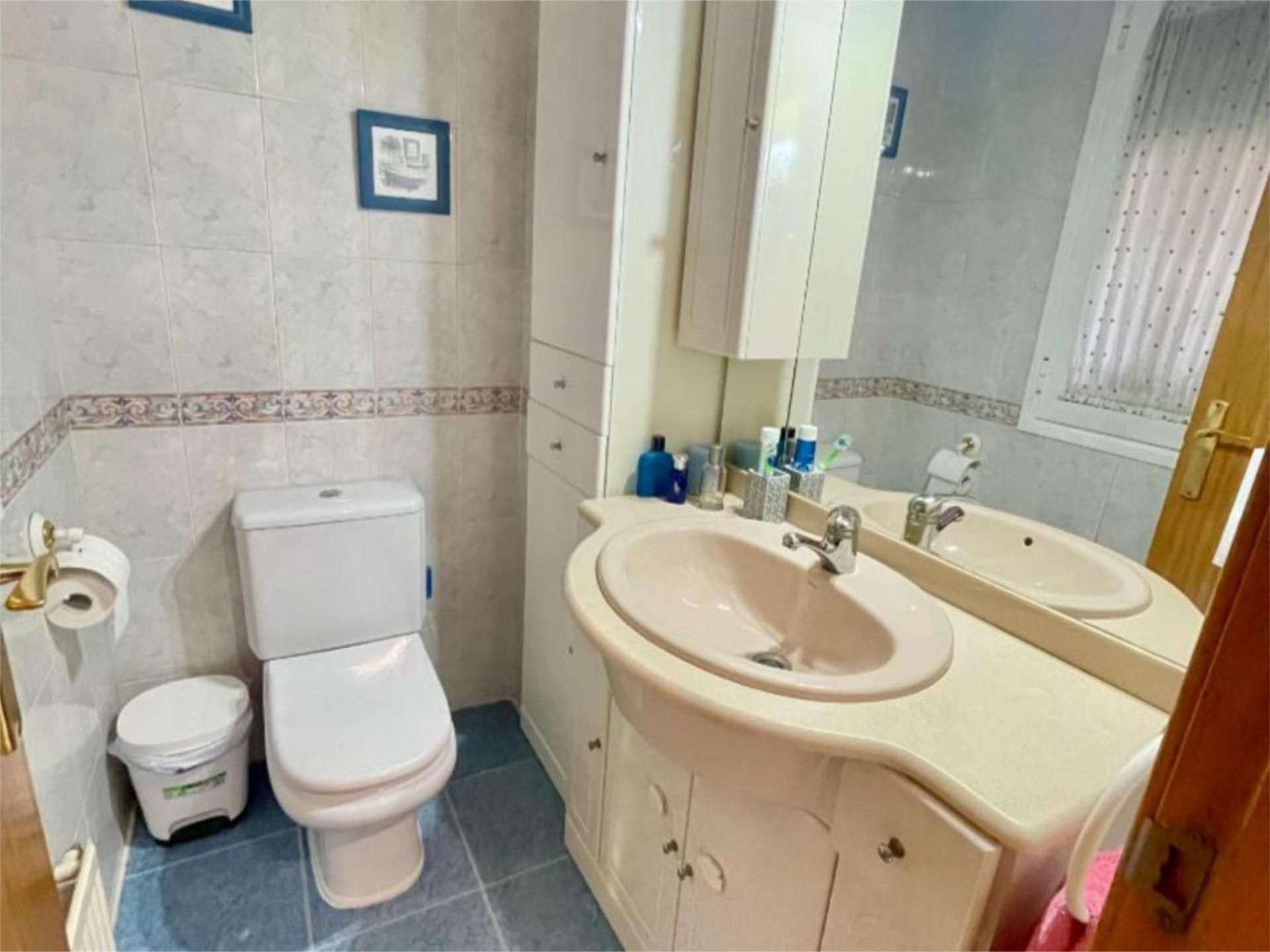 Casa adosada en Alcalá de Henares - Foto 6