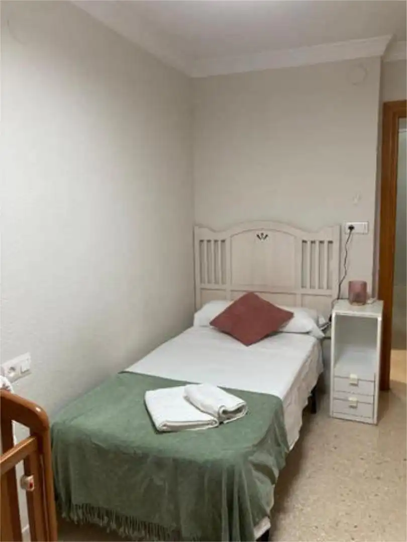 Piso en El Serrallo - Foto 4