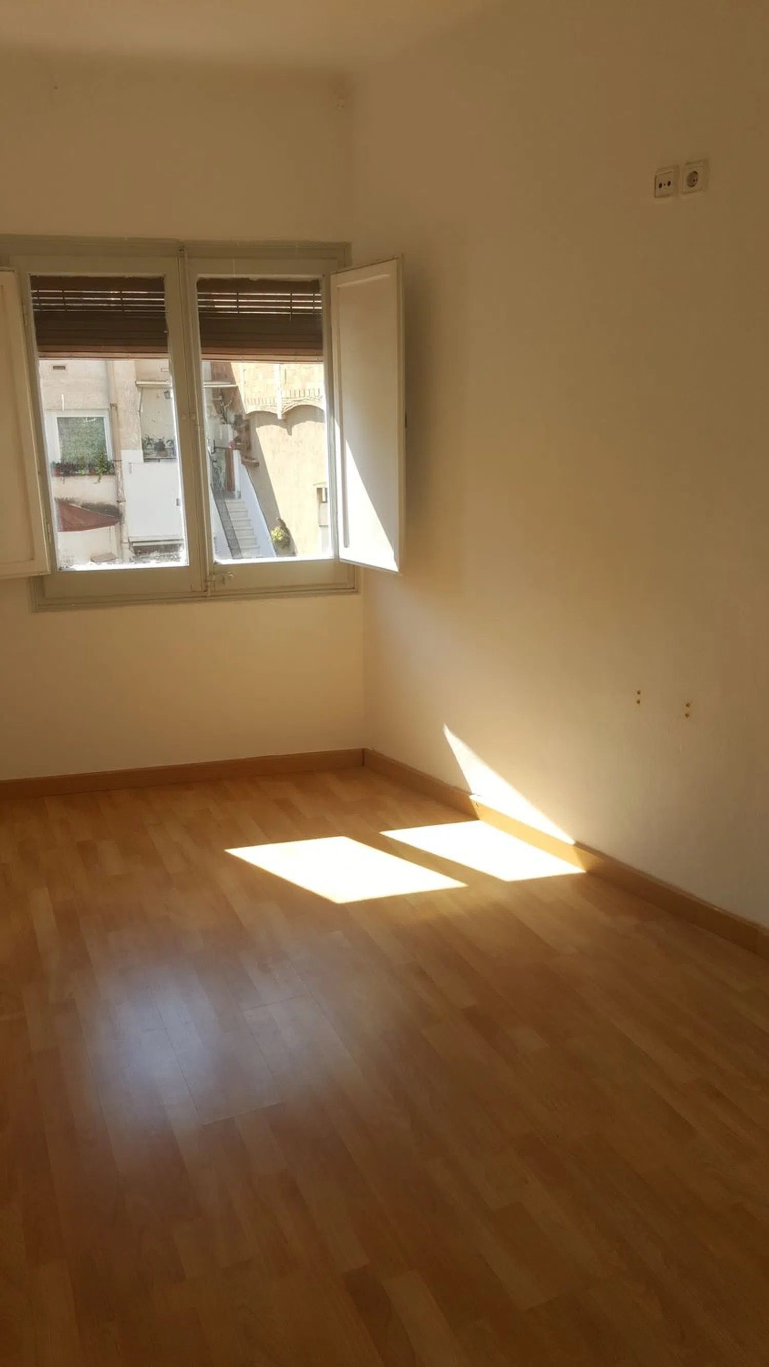 Piso en calle de Cartellà, 195 b - Foto 2