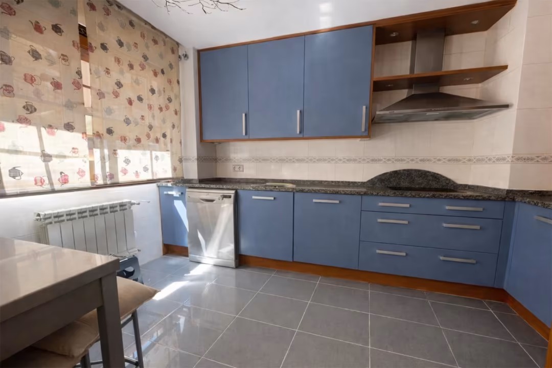 Piso en  Calle Mariano Barbacid 1 - Foto 5