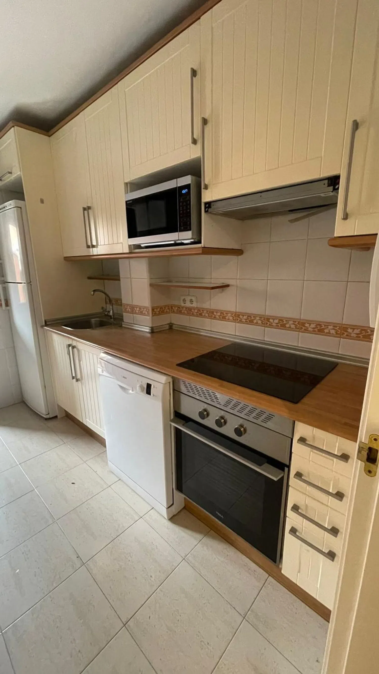 Piso en Barrio Guindalera - Foto 30