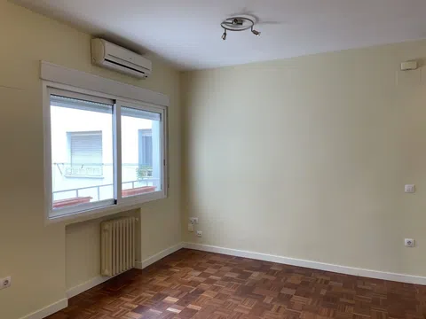 Piso en calle de Vinaroz, 8