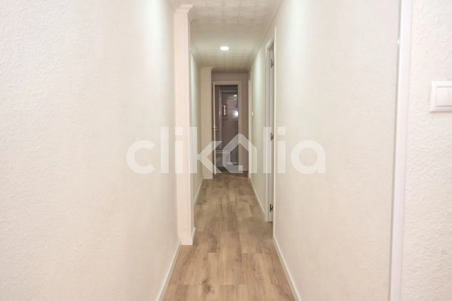 Piso en calle Jazmín - Foto 24