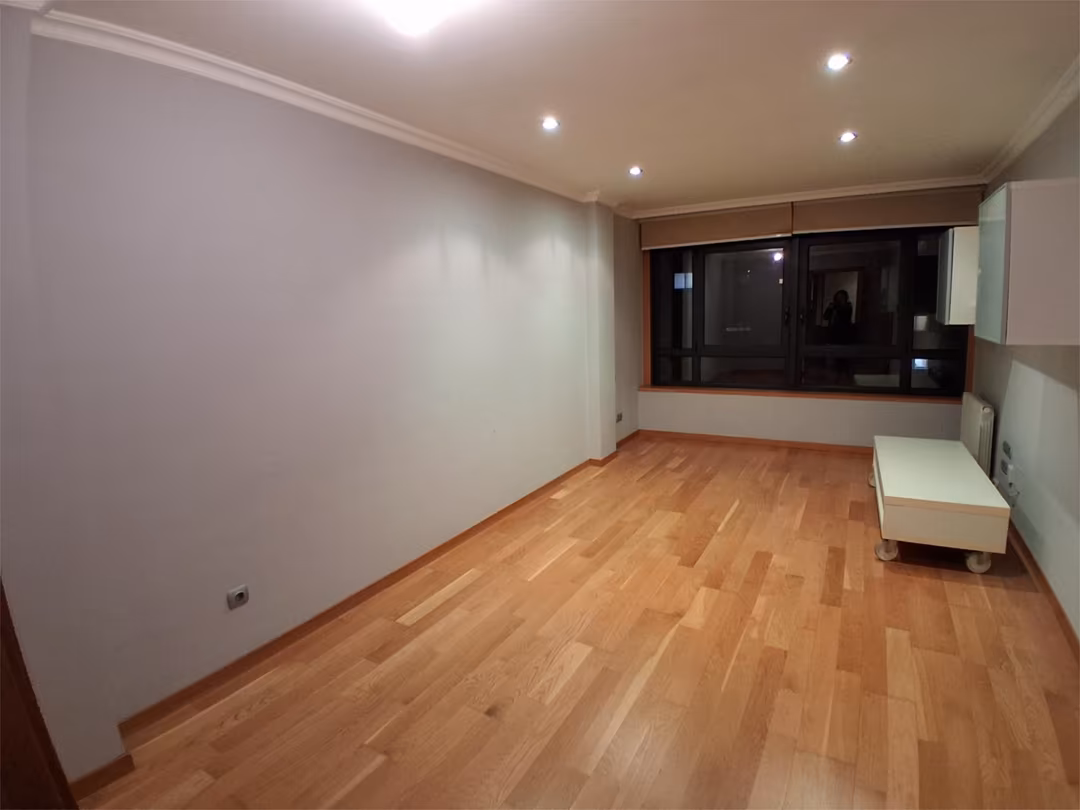 Piso en  Rúa de Pi y Margall 86 - Foto 2