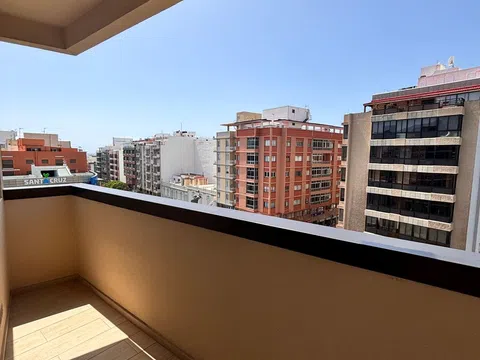 Piso en calle Jesús Nazareno, 10