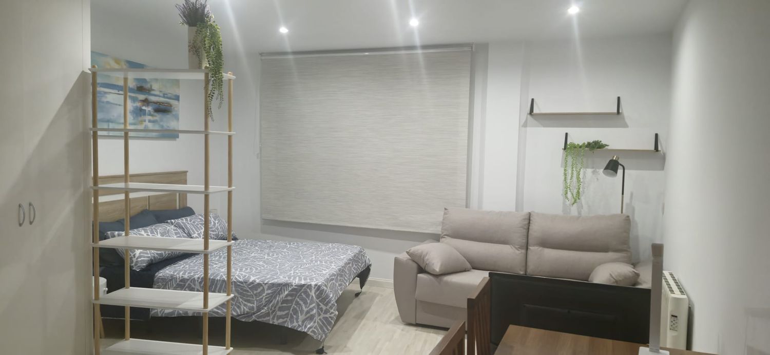 Estudio en calle de Zamora, 15 - Foto 2