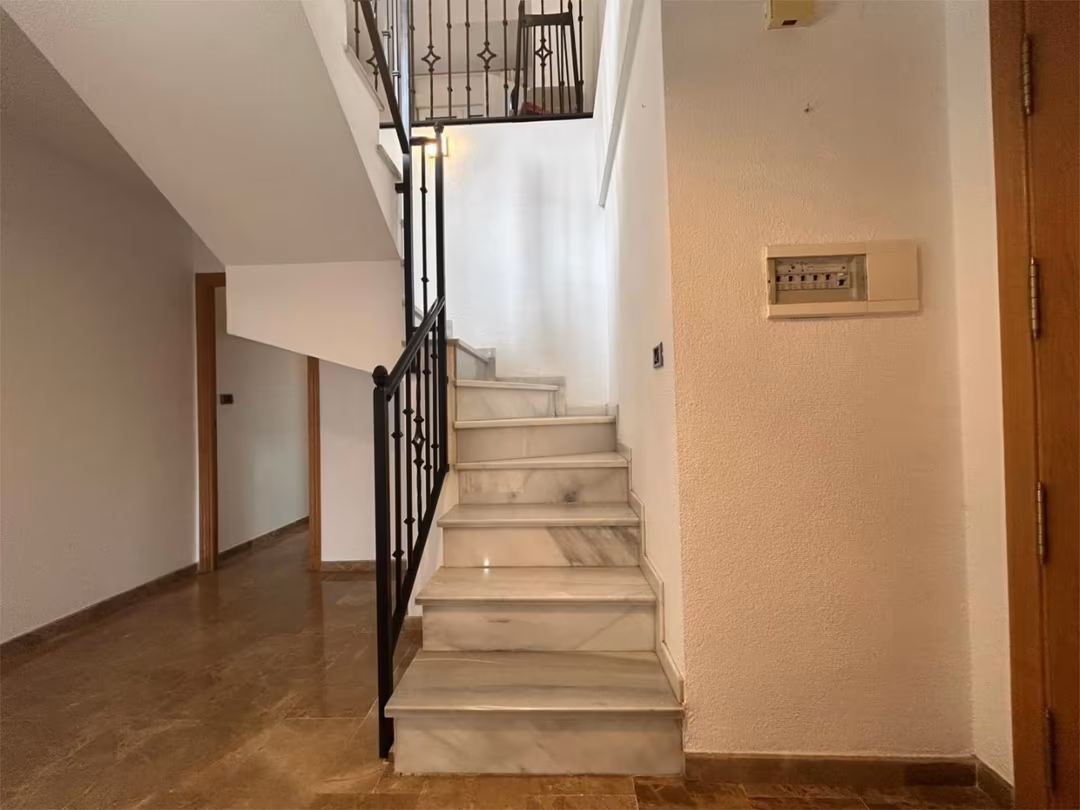 Piso en  Calle Pintor Manuel Maldonado 25 - Foto 29