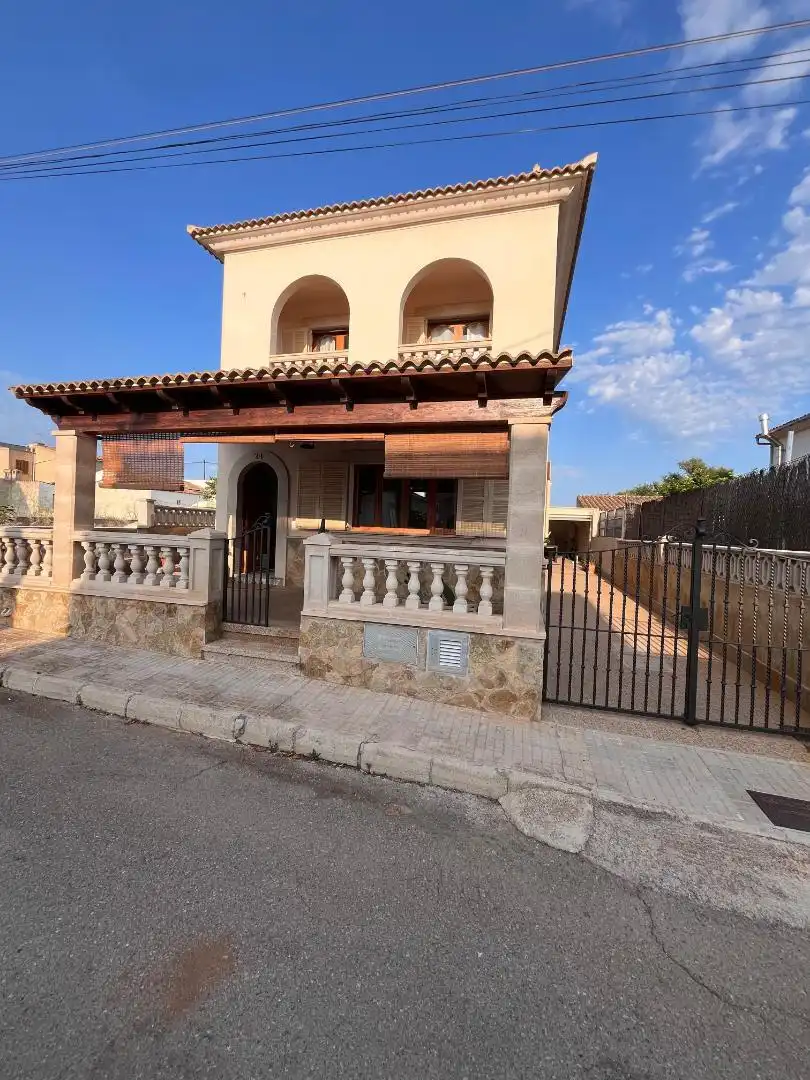 Chalet en  Carrer del Dèntol 24 - Foto 2