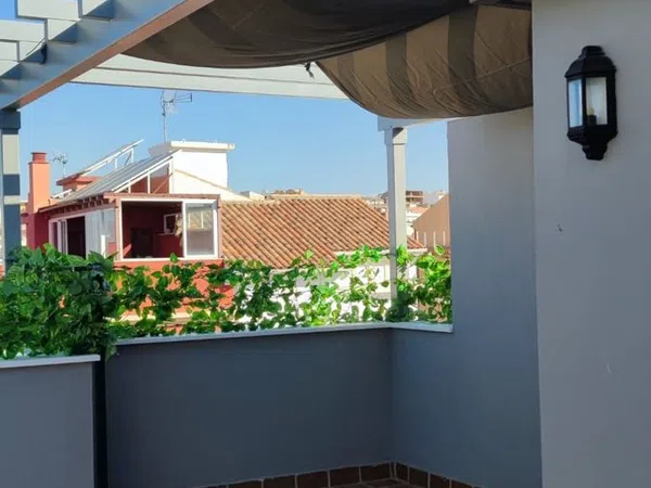 Chalet adosado en Calle Pintor Antonio Valdes, 28, Camino Algarrobo - Las Arenas - Foto 3