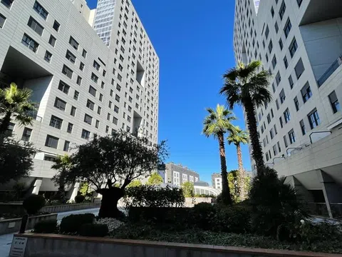 Piso en avenida de la Constitución, 85