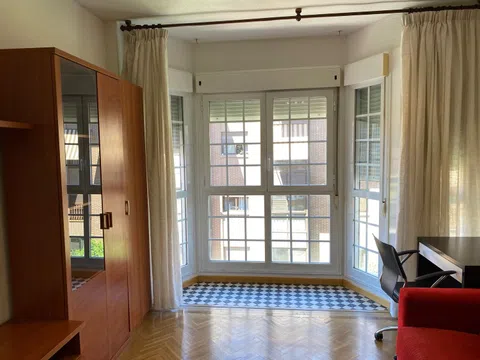 Piso en calle Granito, 10