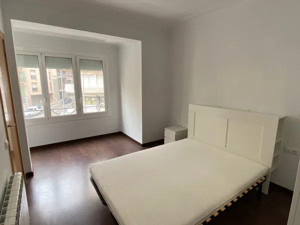 Piso en calle de Barcelona, 2 - Foto 4