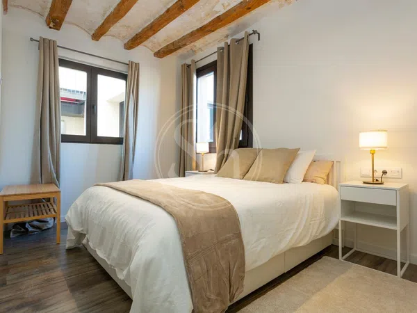 Piso en Calle dels Flassaders, Sant Pere - Santa Caterina i la Ribera - Foto 2