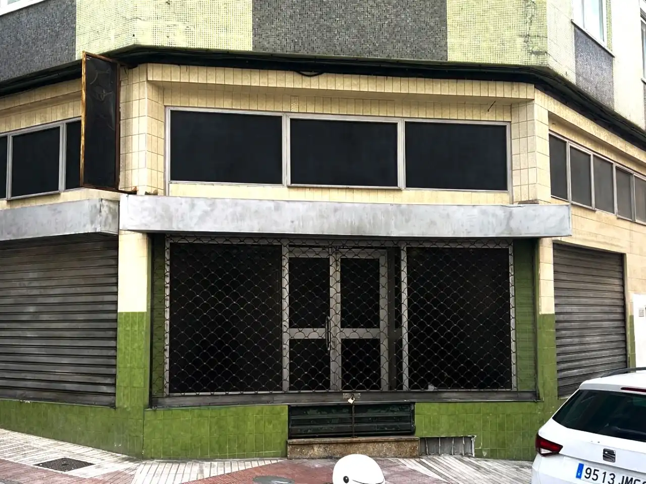 Planta baja en  Rúa Laracha 13 - Foto 1