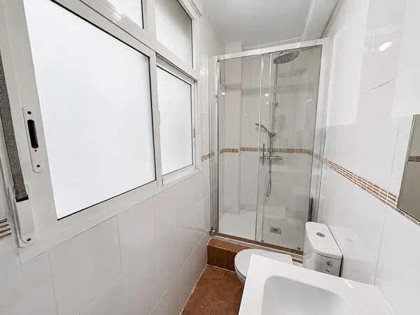 Piso en Calle Tarrasa, 222, Huerta de la Reina - Foto 22