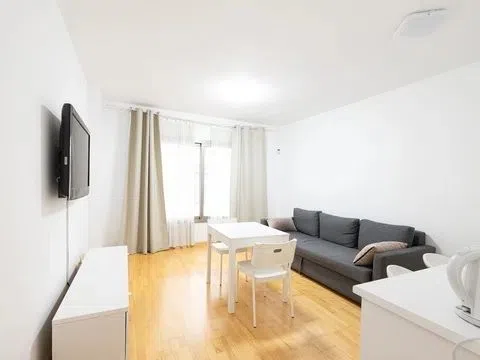 Piso en calle Juan del Encina, 38