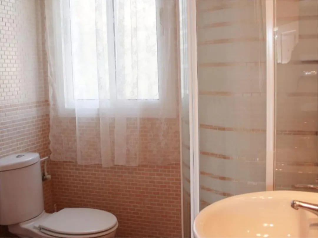 Piso en calle Everest 13 - Foto 9