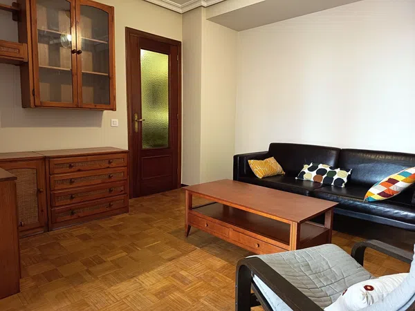 Piso en calle Vázquez de Mella, 69 - Foto 1