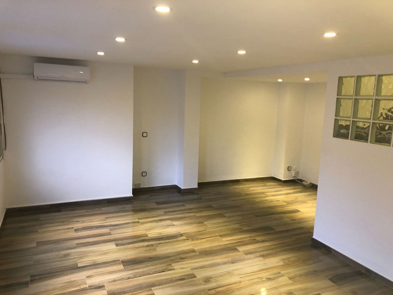 Dúplex en calle Doctor José Luis de la Vega, 8