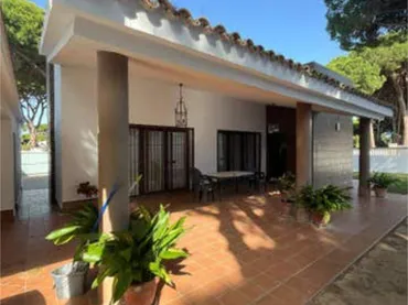 Casa adosada en LA BARROSA - Foto 2