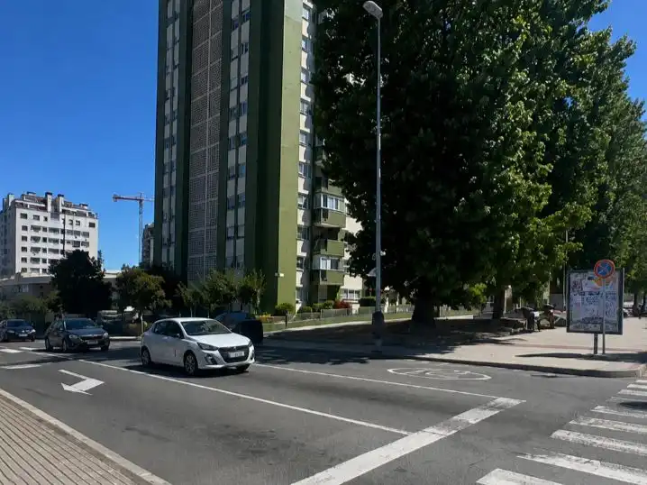 Piso en  Avenida de Castelao 80 - Foto 13