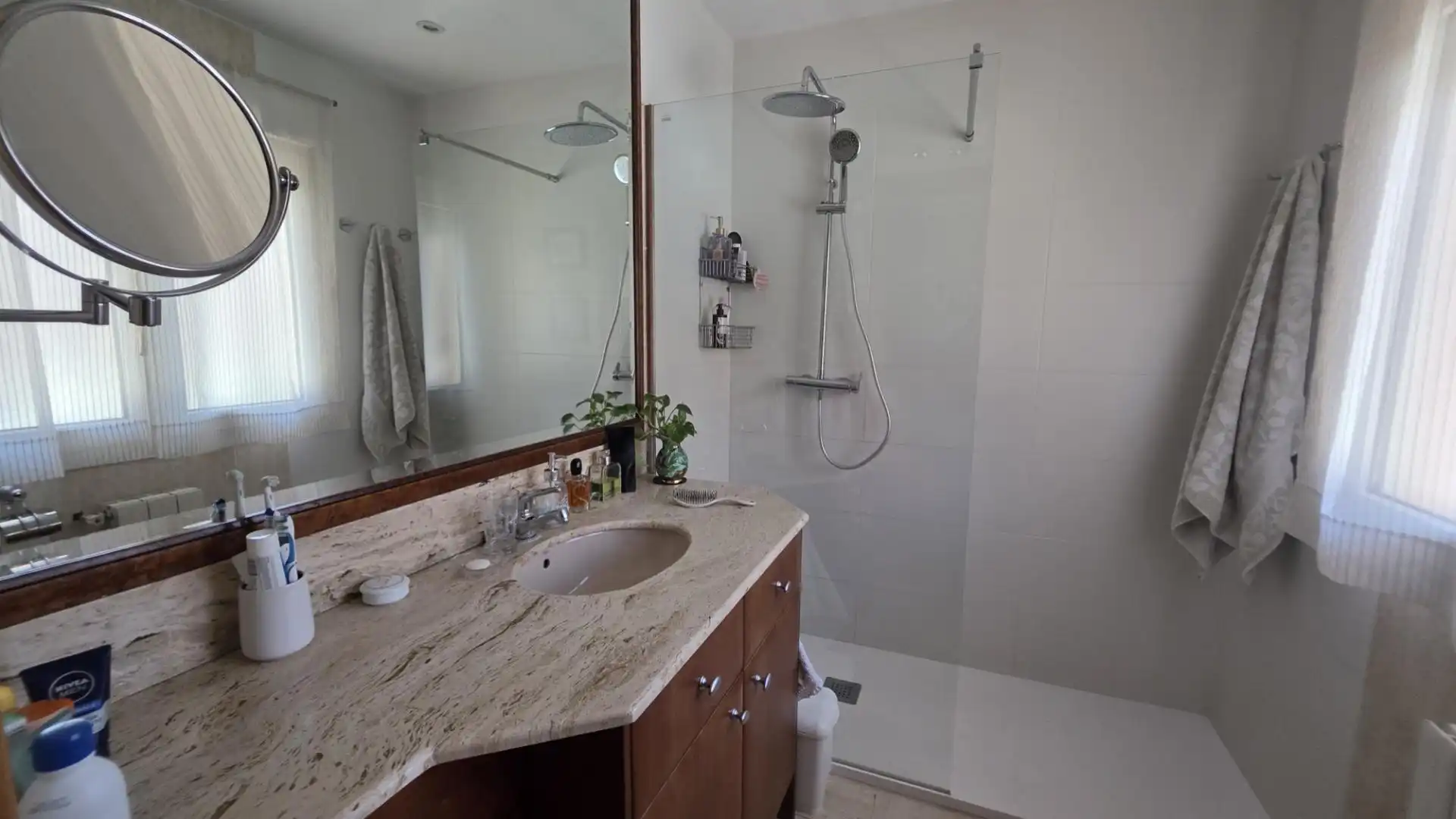 Casa adosada en  Calle Gutiérrez Soto 13 - Foto 11