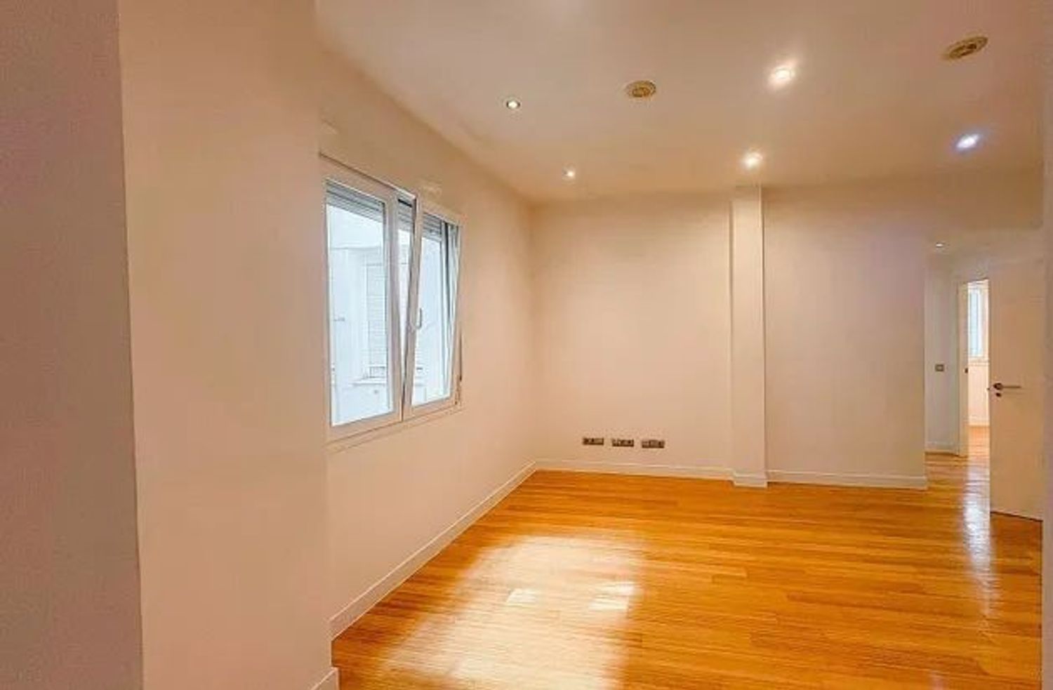 Piso en calle de Garcilaso, 152 - Foto 7