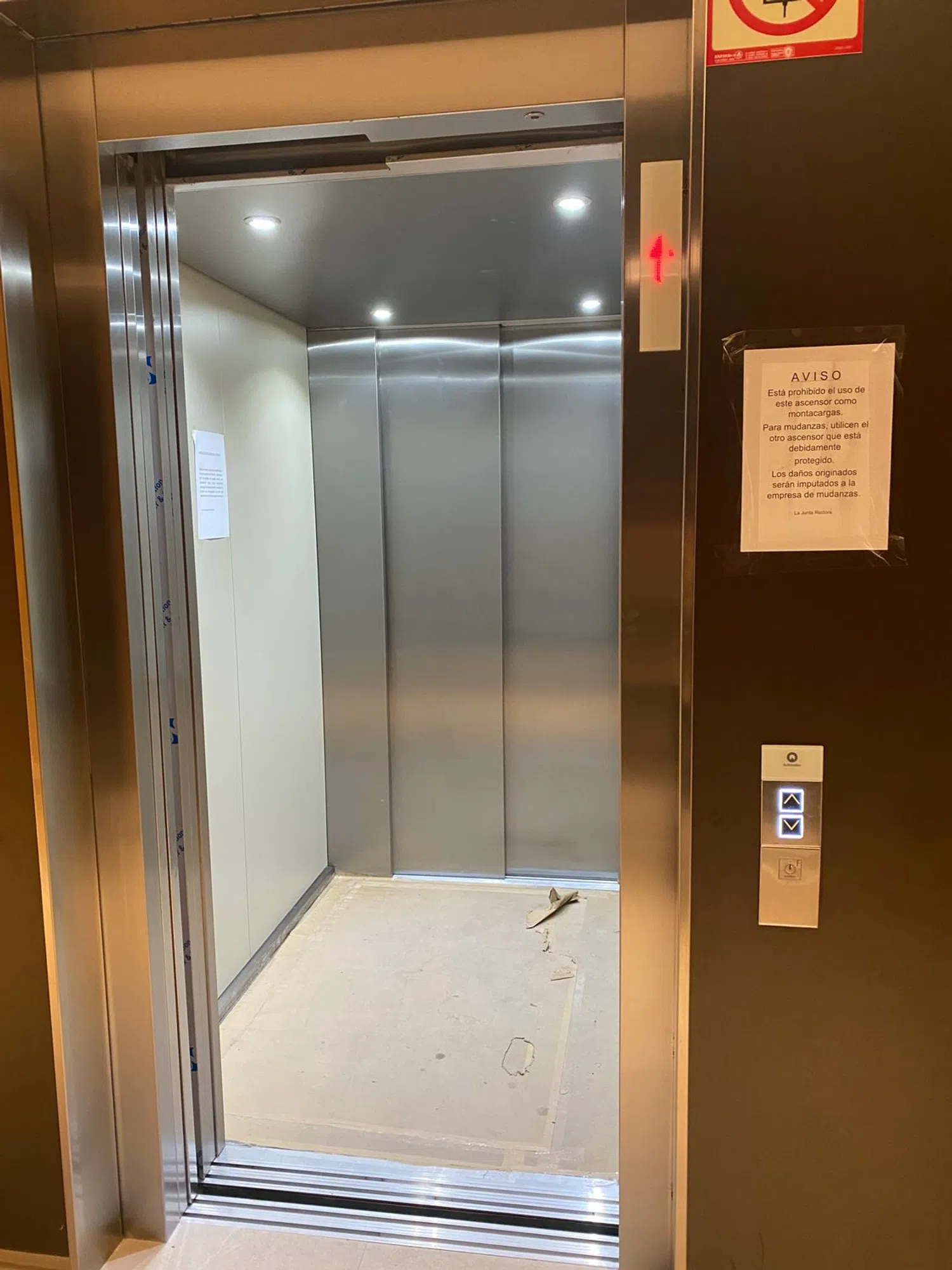 Estudio en calle de Juan Esplandiú, 21 - Foto 12