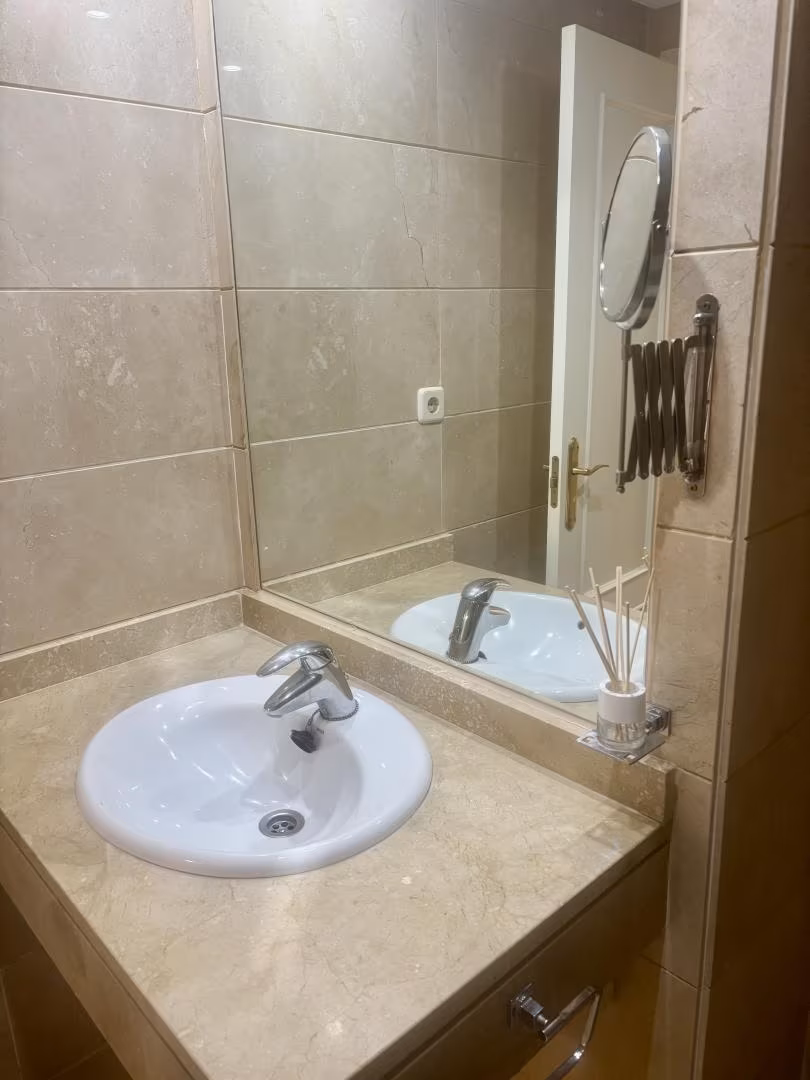 Planta baja en  Avenida Príncipe Salman 15 - Foto 11