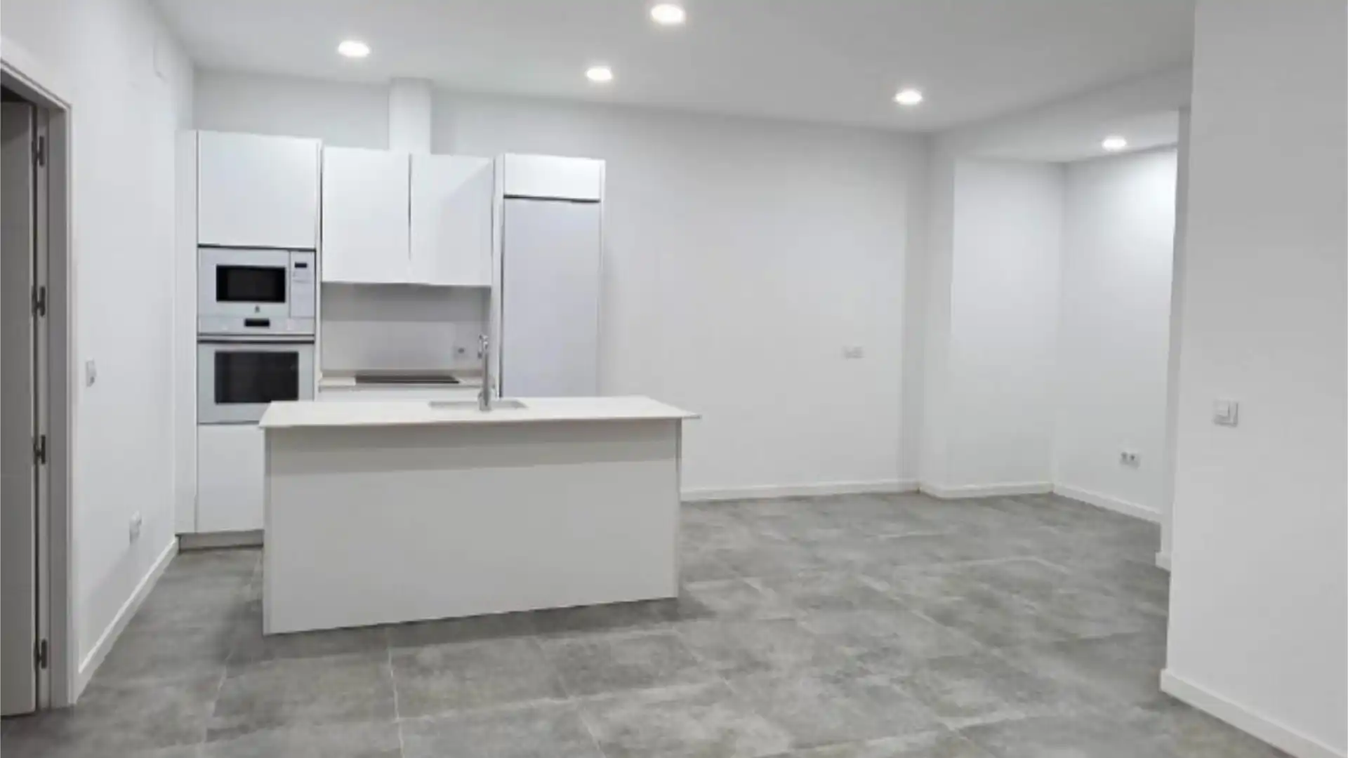 Piso en  Calle Melchor Gallegos 1 - Foto 2