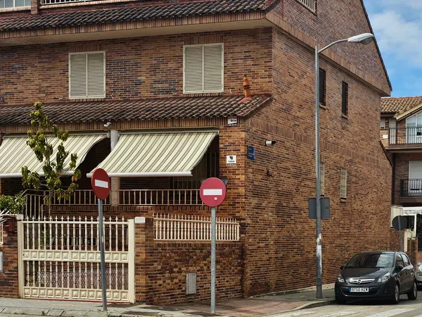 Chalet pareado en Urb. valdepelayos-montepinos-arroyoculebro Barrio Valdepelayo-Montepinos-Arroyo Culebro - Foto 1