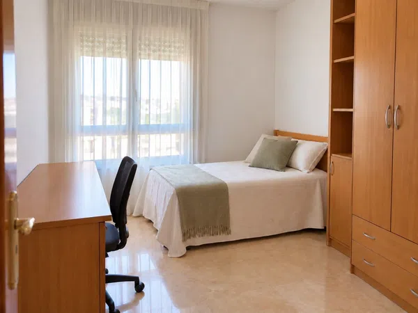 Piso en Calle Maestro Guridi, 3, Ronda de Triana-Patrocinio-Turruñuelo - Foto 3