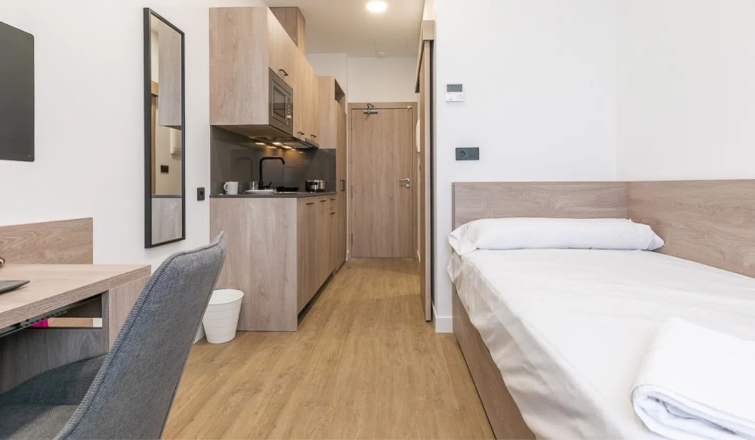 Estudio en calle de Sinesio Delgado, 13 - Foto 1