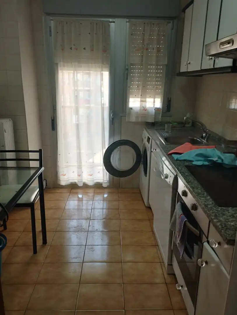 Piso en  Calle de Miguel Servet 74 - Foto 8