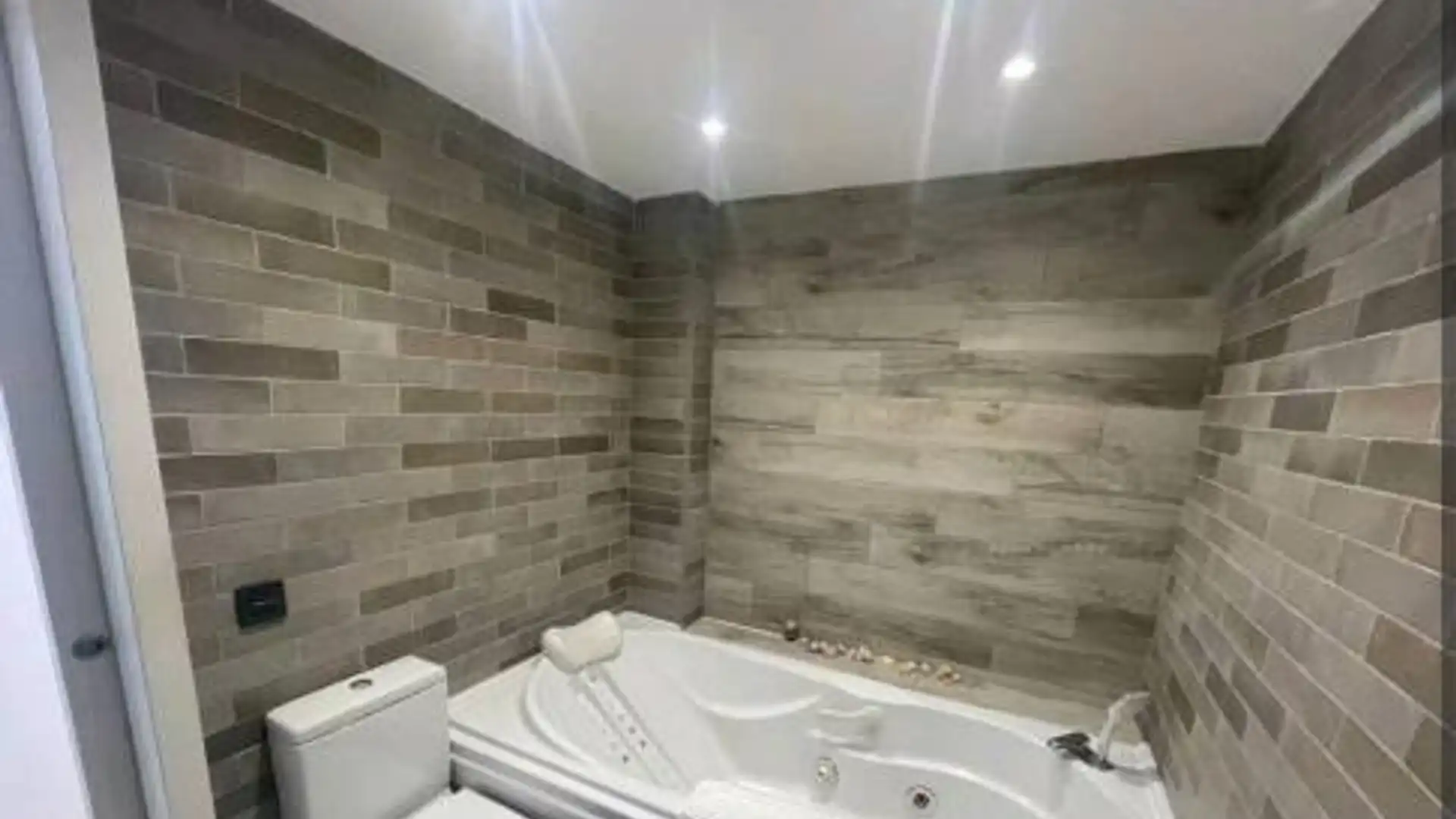 Piso en  Avenida Juan Sebastián Elcano 188 - Foto 5