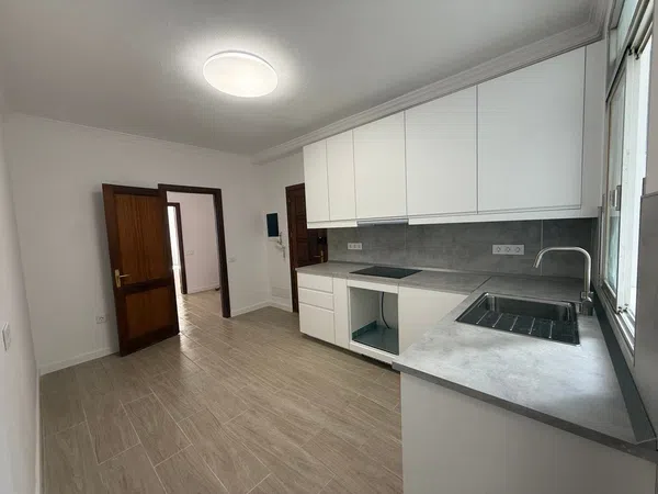 Piso en calle Canalejas, 92 - Foto 3