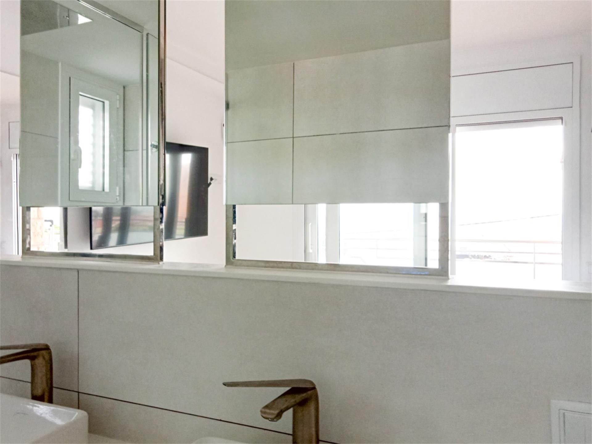 Piso en calle Passeig de la Marina 316 - Foto 7