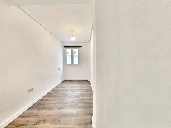 Piso en Barrio Els Orriols - Foto 8