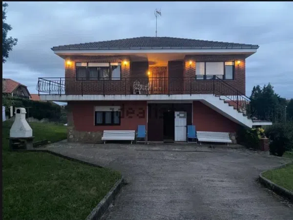 Casa o chalet independiente en Avenida Trasmiera, 20 - Foto 2
