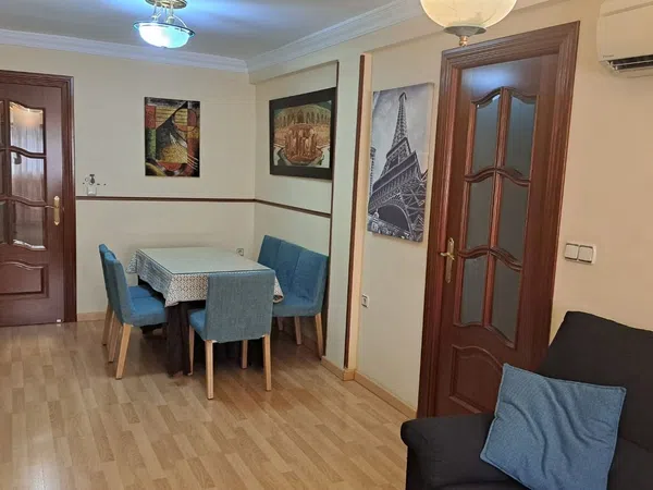 Piso en calle Fontiveros, 44 - Foto 2