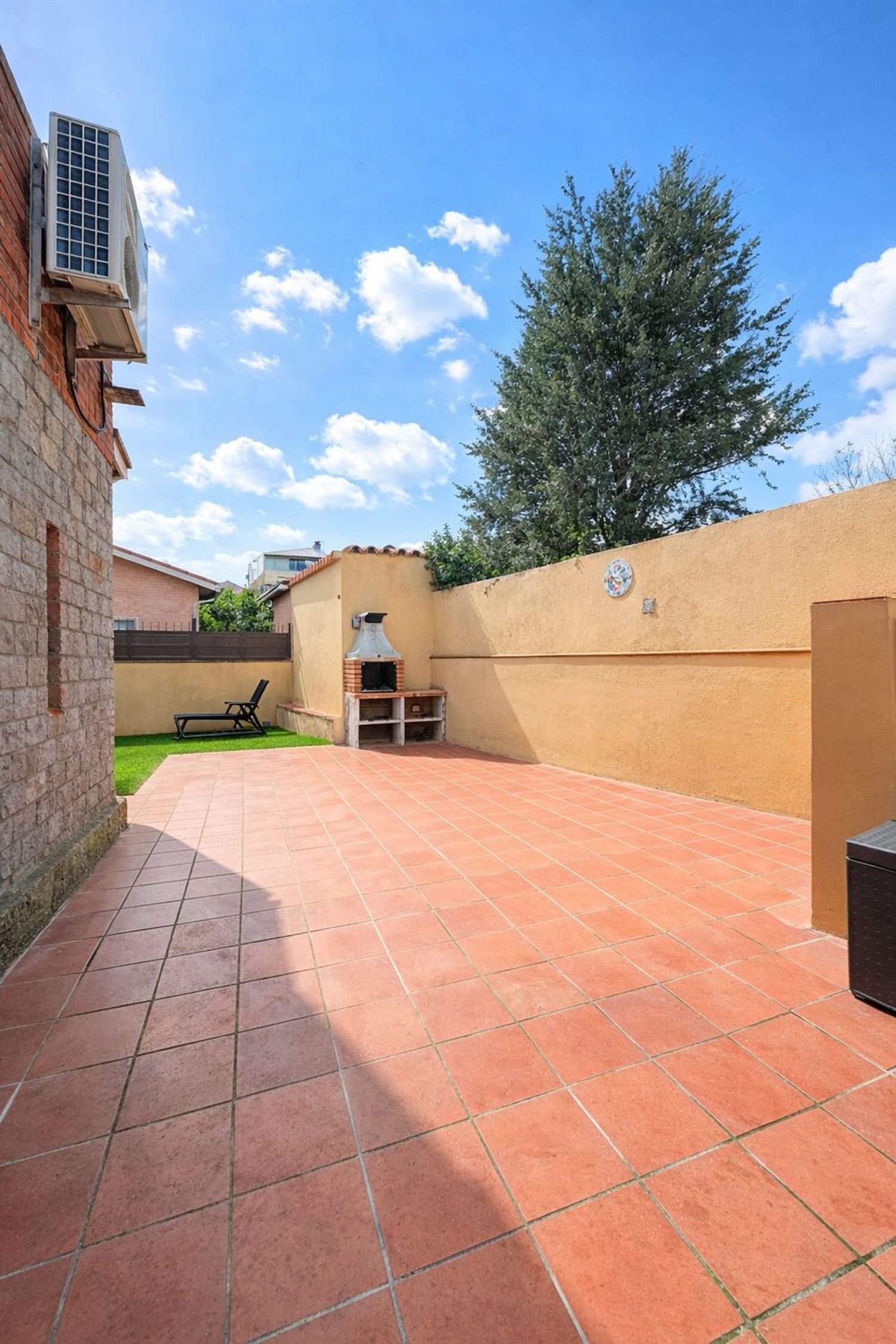 Casa independiente en avenida Ramon Escayola, 1 - Foto 1