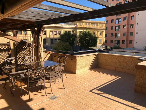 Dúplex en calle Panaderos de San Lázaro, 1