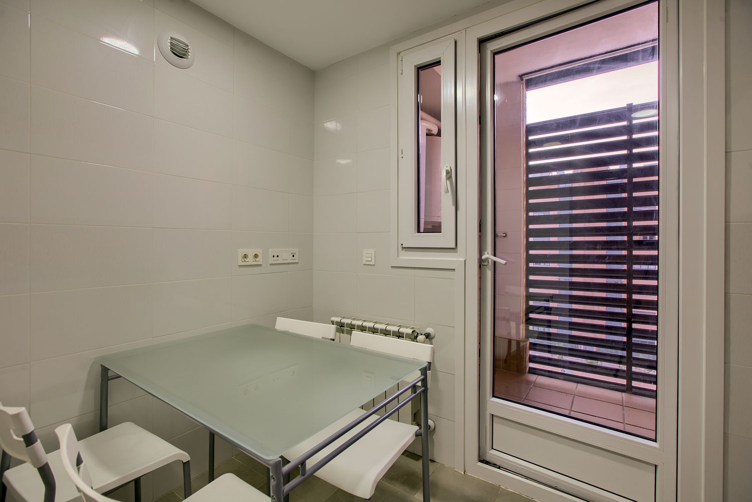 Piso en avenida de la democracia, 9 - Foto 3