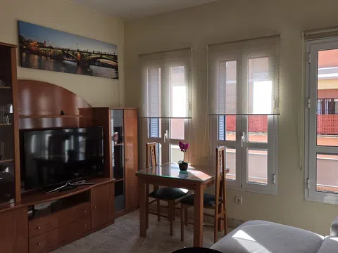 Piso en calle párroco josé álvarez allende, 6