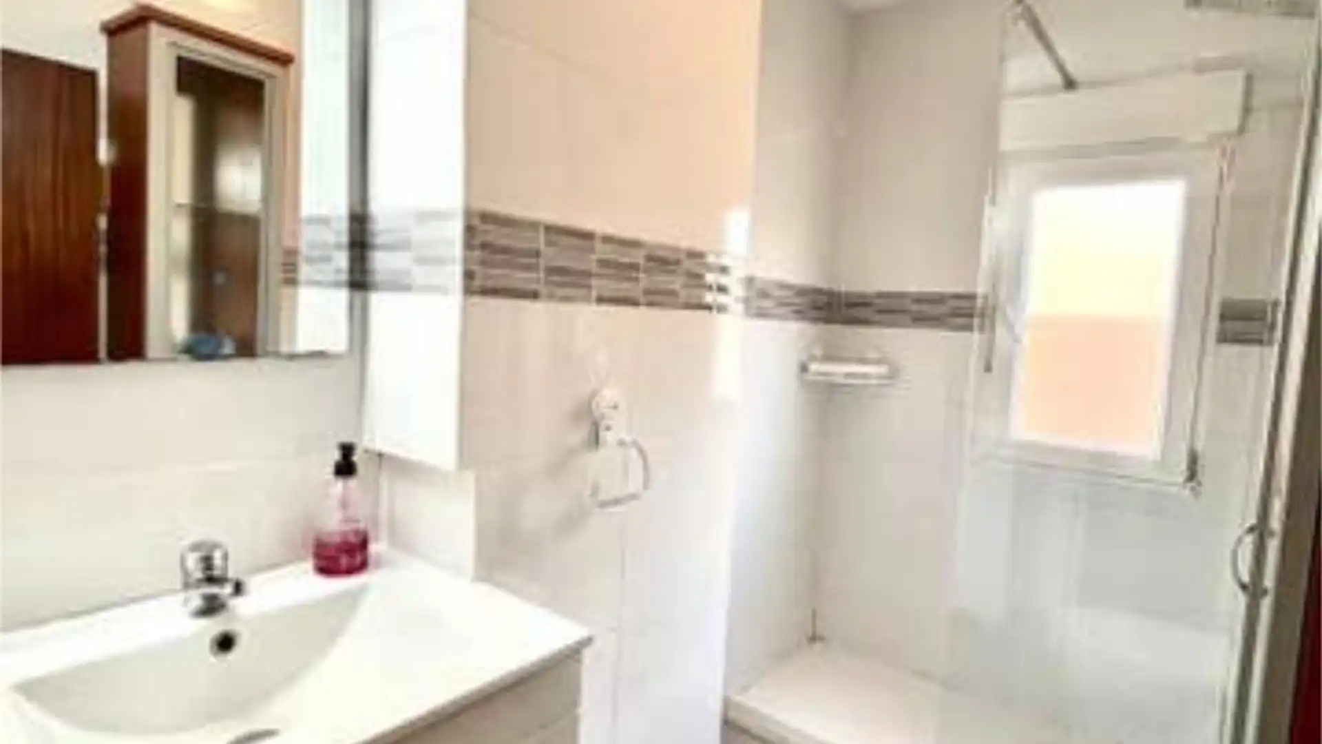 Piso en Ciudad Naranco - Foto 9